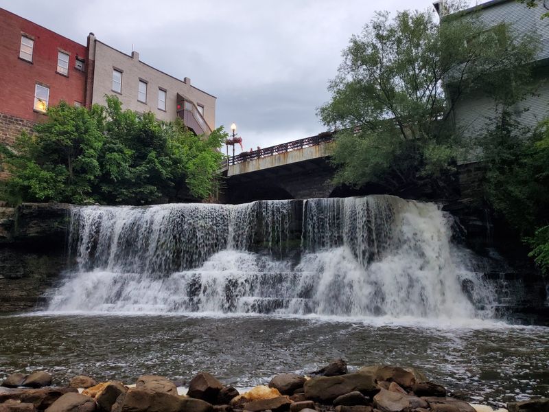 Chagrin Falls