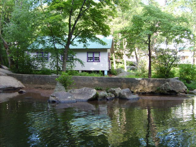 Saint Peters Village (Warwick Township)