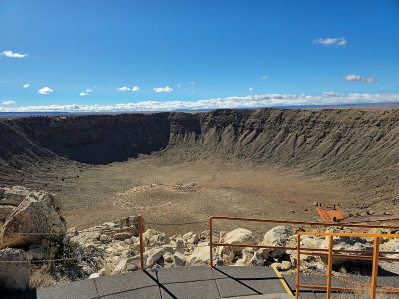 Meteor Crater Desert Drive