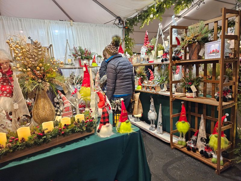 Enjoy The Evergreen Christmas Market