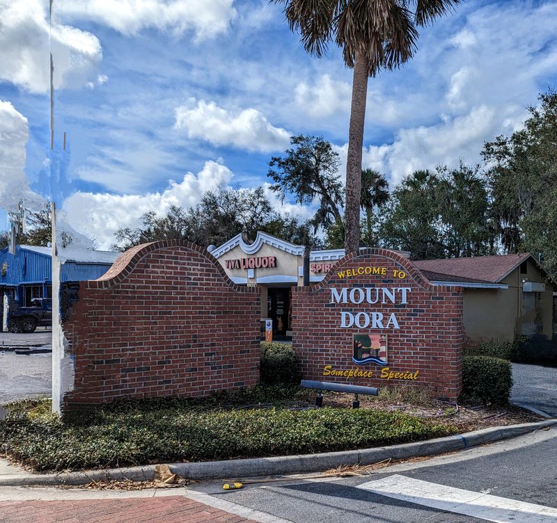 Mount Dora Feels Like A Getaway Without Requiring An Overnight Stay