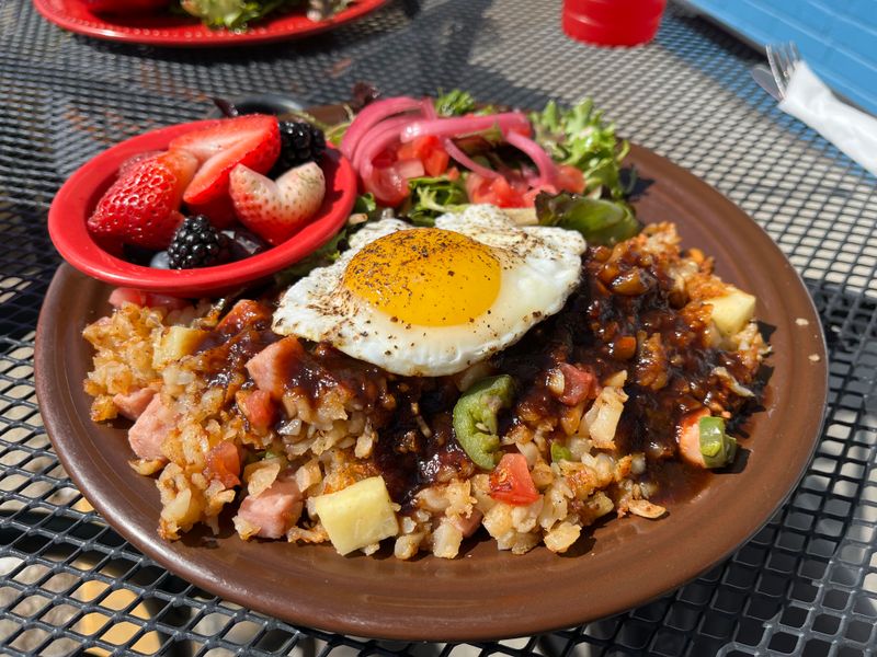 SB's Lakeside Love Shack