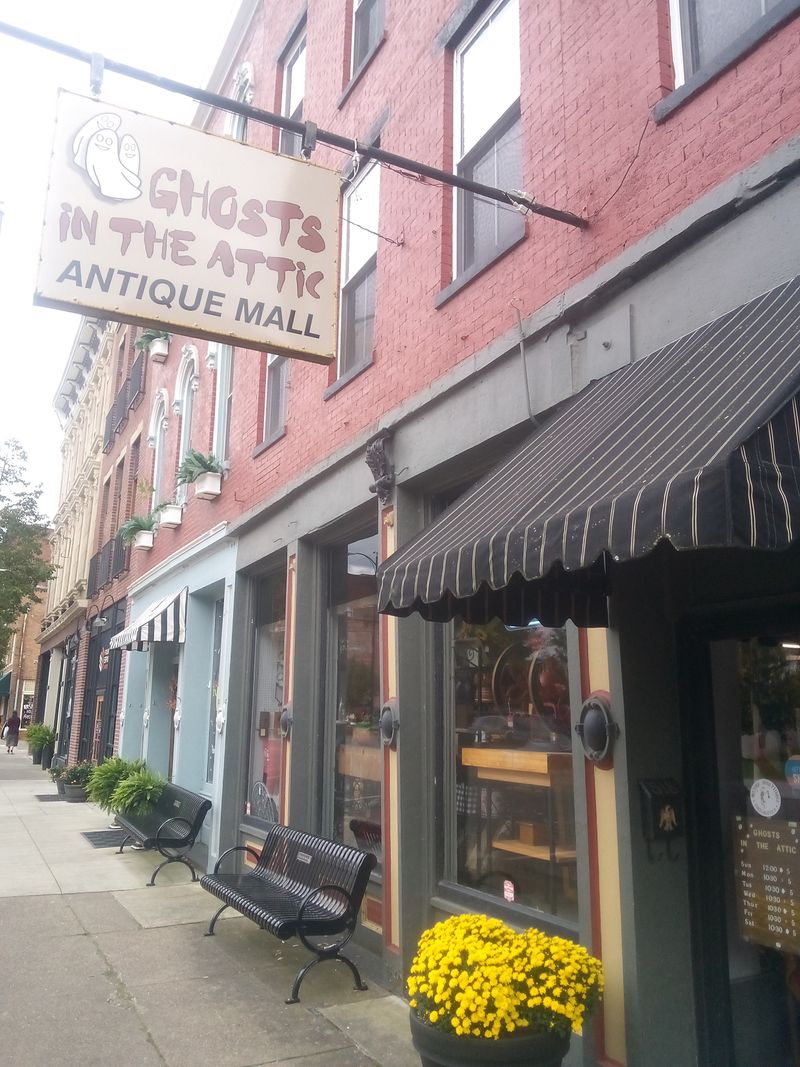Ghosts In The Attic Antique Mall (Portsmouth)