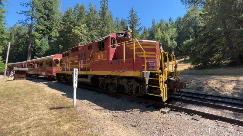 Skunk Train (Fort Bragg–Willits)
