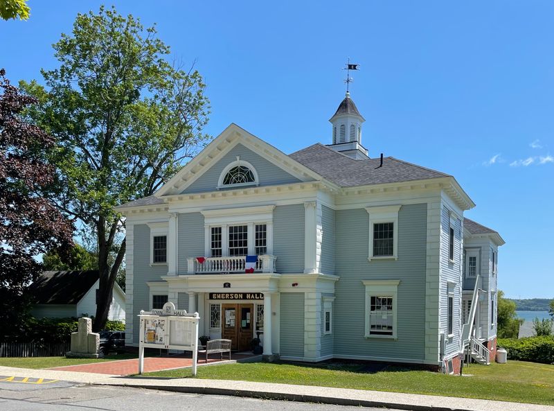 A Town Where Local Traditions Still Shape Daily Life