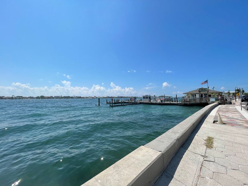 Merry Pier And The Daily Rhythm