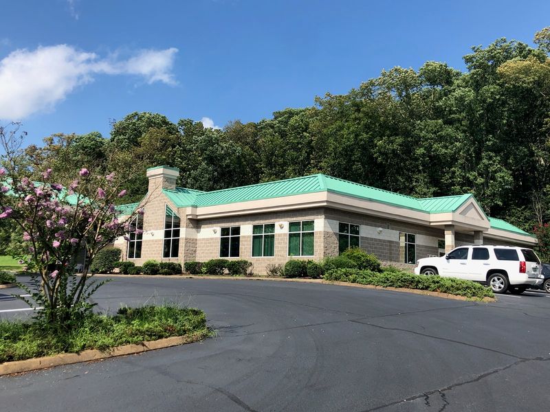 Where To Stay And Eat: Paris's Welcoming Hospitality