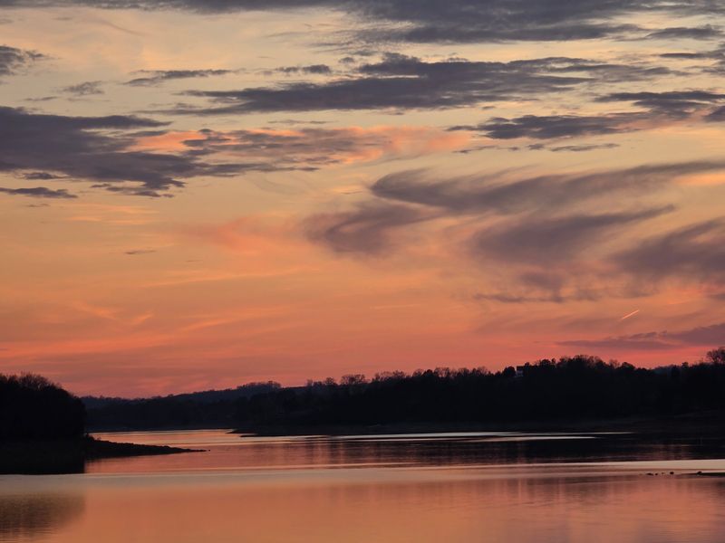 A Perfect Blend Of Deep Channels And Shallow Flats For Versatile Fishing Styles