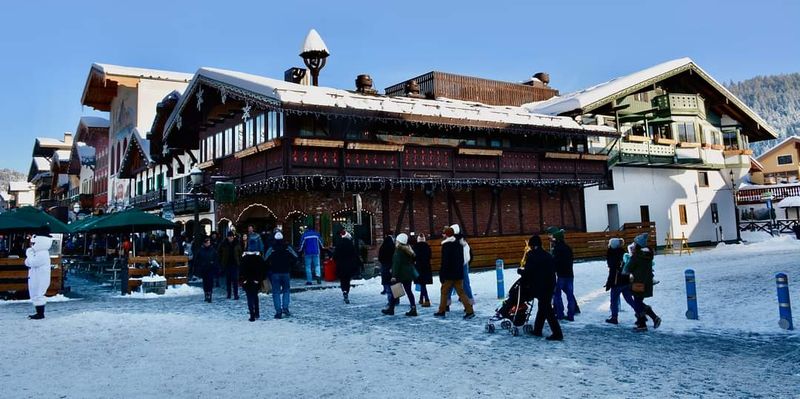 Winter Quiet And Nearby Ski Turns