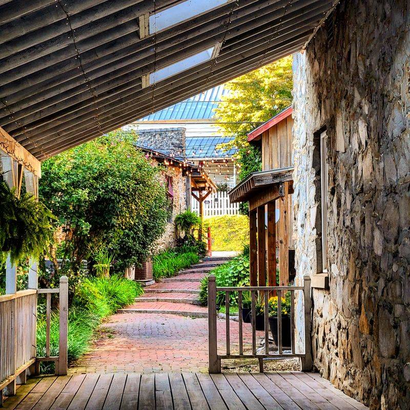 A Village That Invites Visitors to Slow Down and Rediscover Simpler Holidays