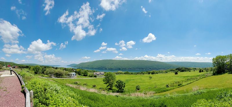 Naples' Hidden Gem: Peaceful Vibe And Stunning Views