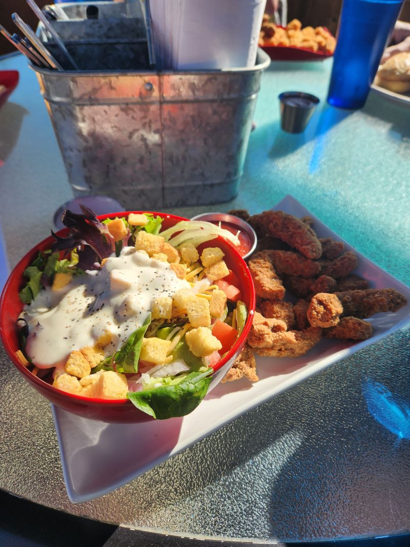 Golden Bites, Cool Breezes, And Zero Rush