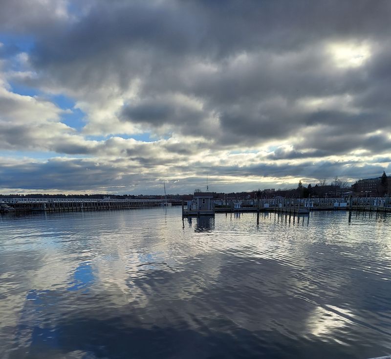 Grand Traverse Bay Turns Into a Sparkling Winter Backdrop