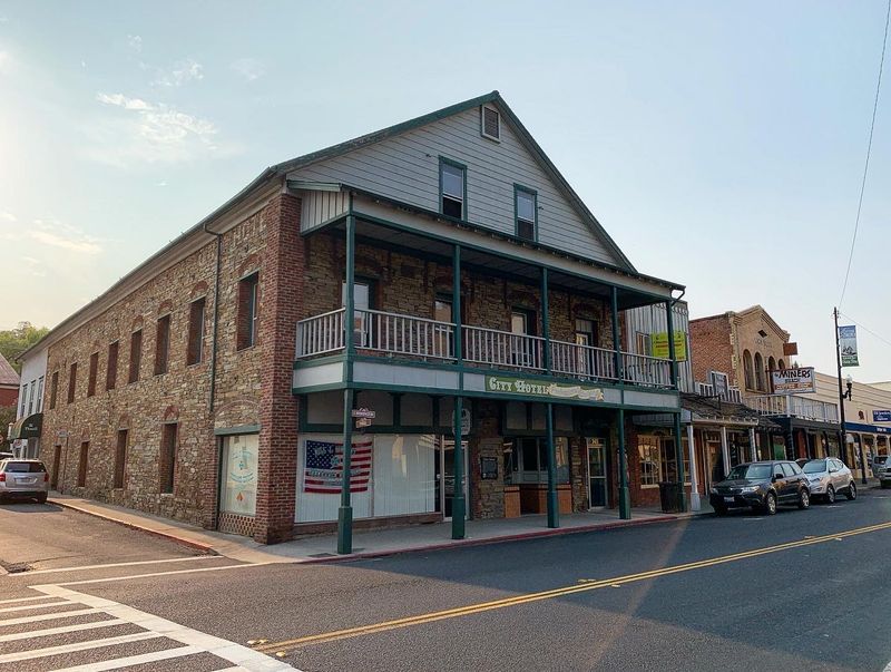 Located At 37.9829496, -120.3821724 In Tuolumne County