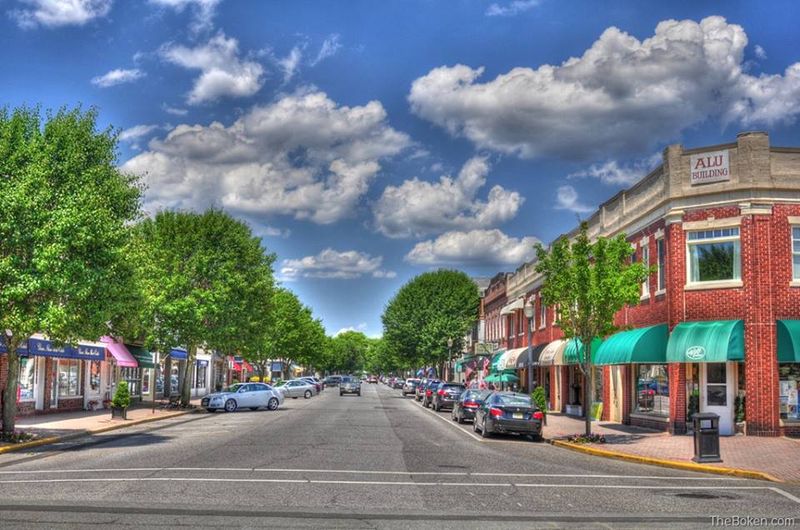 Dining In Spring Lake: Hidden Culinary Gems And Cozy Eateries