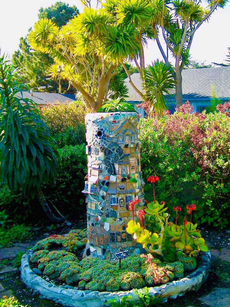 Quiet Arts Community That Thrives Without Big-City Buzz