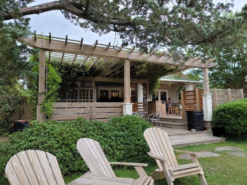 A Tight-Knit Community That Protects Its Quiet Charm