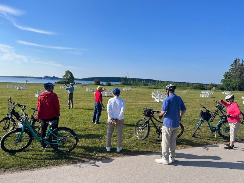 Mackinac Island – Car-Free Cycling & Island Exploration (Mackinac Island, MI)