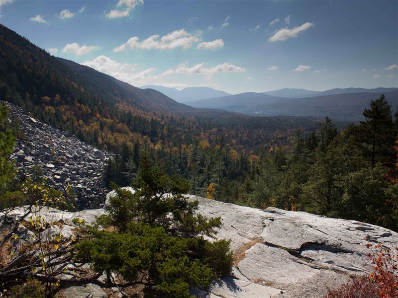 White Rocks Ice Beds Trail (Wallingford)