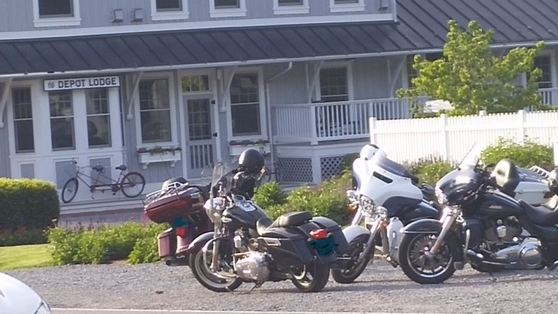 A General Store Stop That Still Feels Like A Necessity, Not A Souvenir