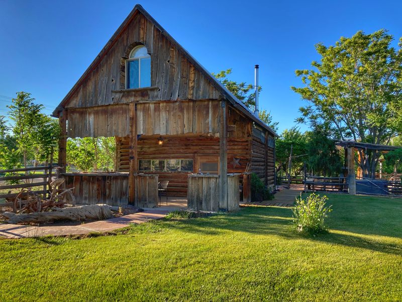 Escalante's Vibrant Community: A Local's Perspective On The Hidden Gem