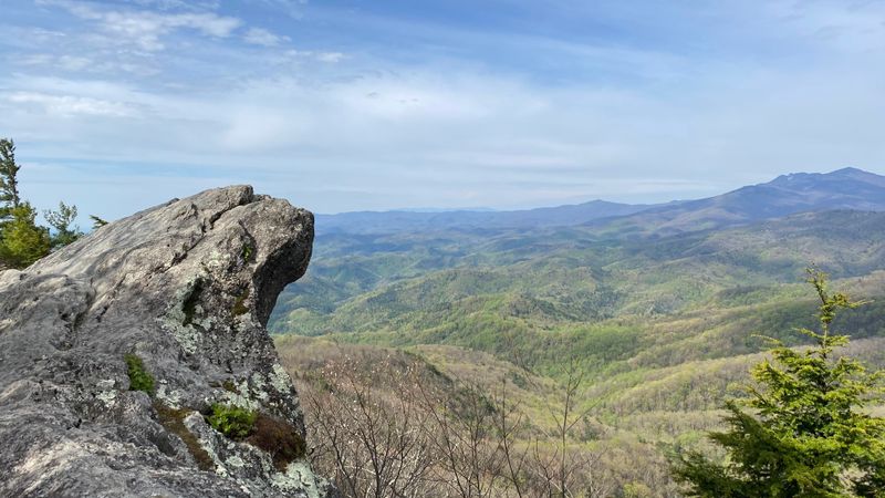 The Blowing Rock Overlook And The Johns River Gorge