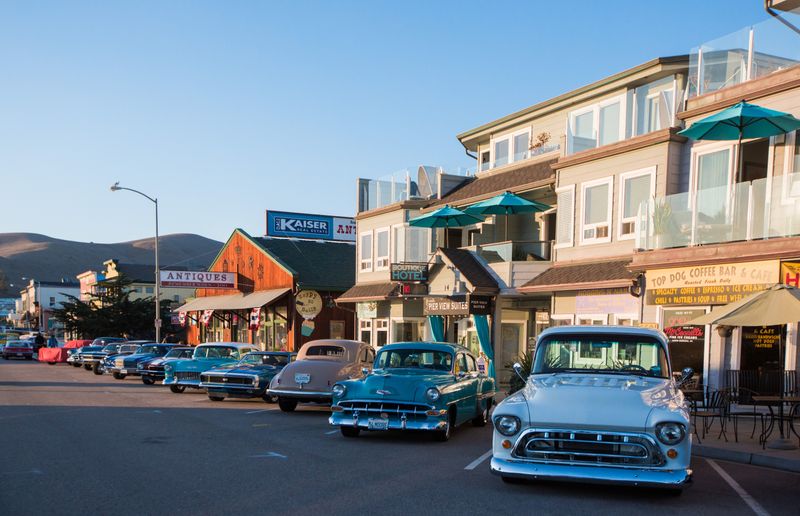 Charming Streets And Local Shops: The Heart Of Cayucos