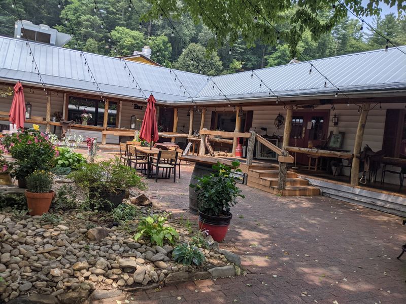 Small-Batch Treats and Homemade Holiday Foods Drive the Season’s Flavors