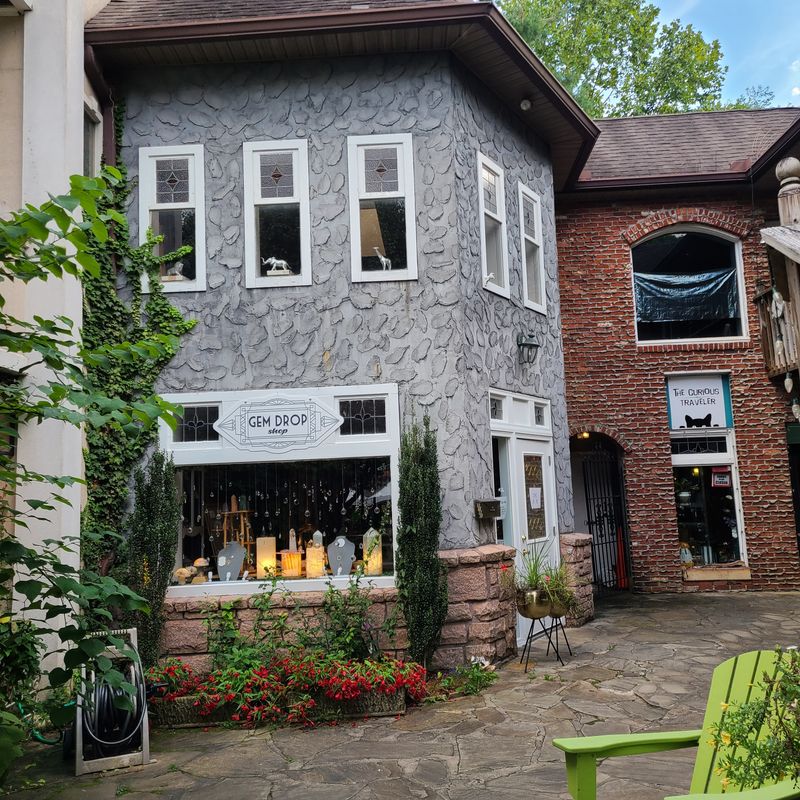 Black Mountain Became A Place To Work, Not Just Visit