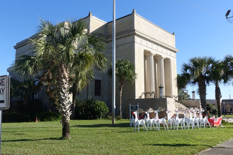 Apalachicola Is One Of Florida's Best-Preserved Historic Port Places
