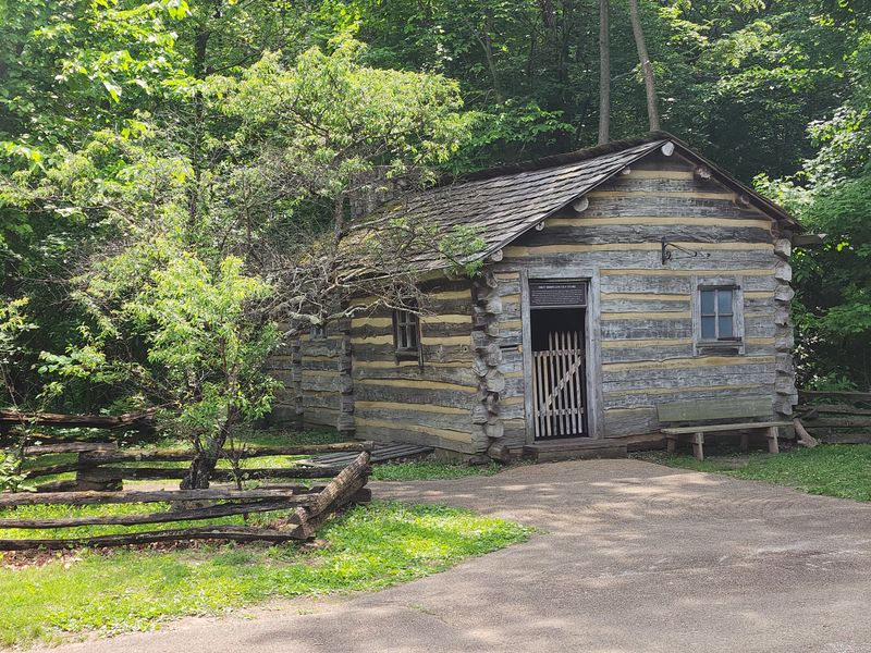 Lincoln's New Salem State Historic Site