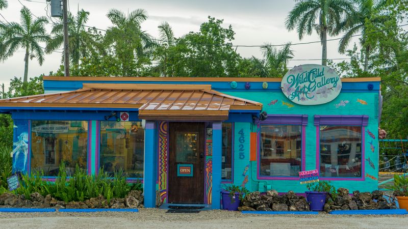 A Tight-Knit Population That Knows How To Keep Paradise Unspoiled