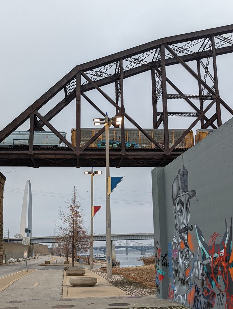 St. Louis Riverfront Trail (St. Louis)