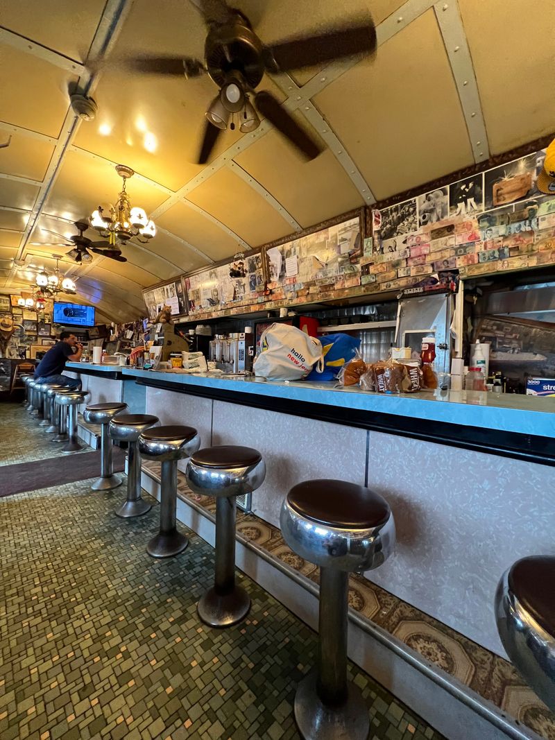 Dumont Crystal Diner (Dumont)