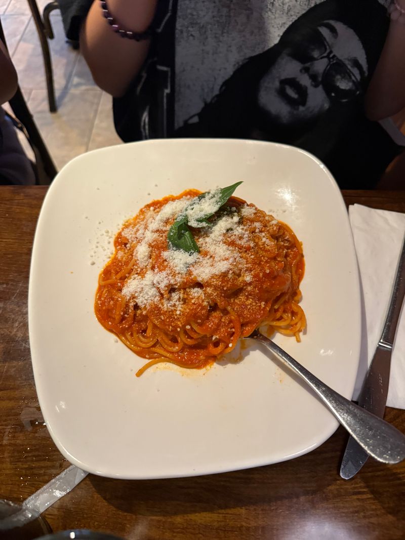 L’Amore Restaurant – Little Italy