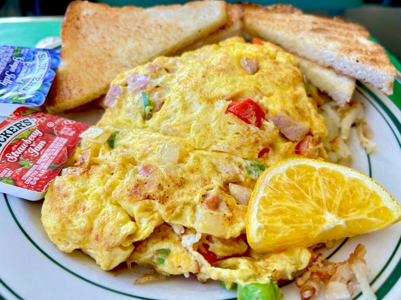 Why People Will Gladly Wait For A Table Just For The Rings