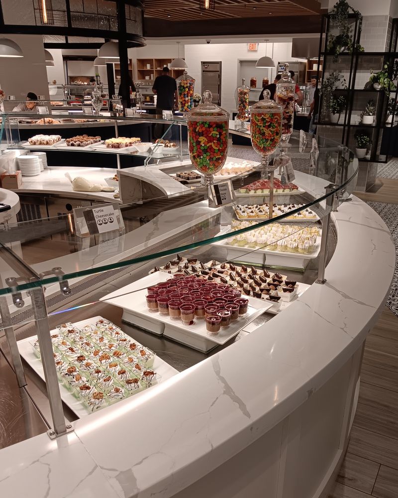 Why Families And Repeat Diners Anchor The Crowd