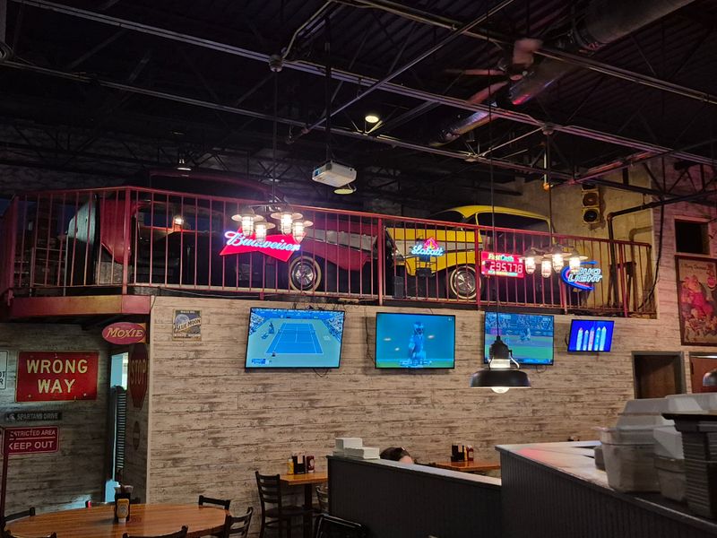 Where Comfort Food Meets Classic Cars