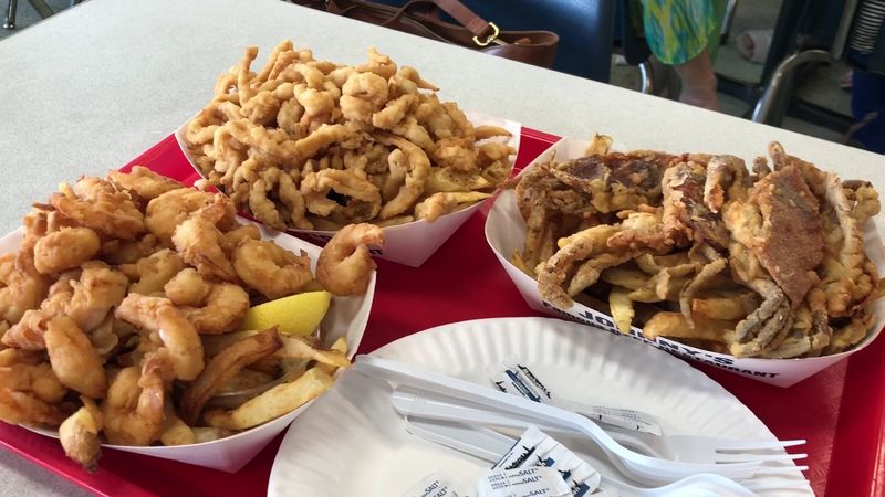 Why Fried Clams Rarely Taste This Good Elsewhere