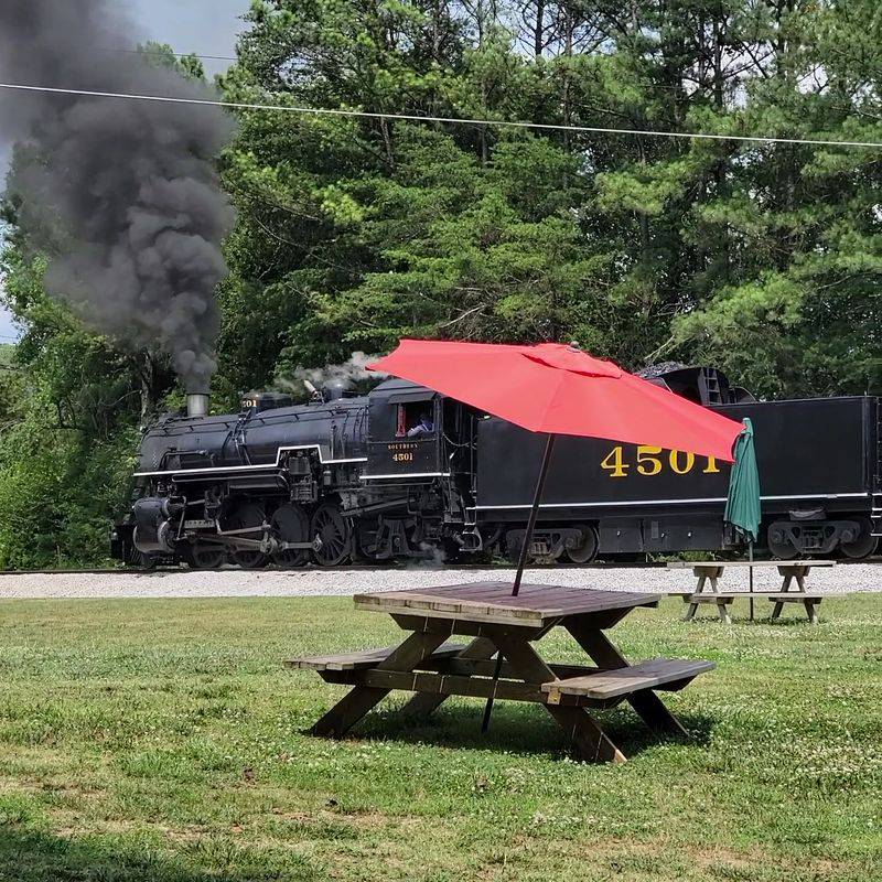 Dining Cars And The Art Of Unhurried Service