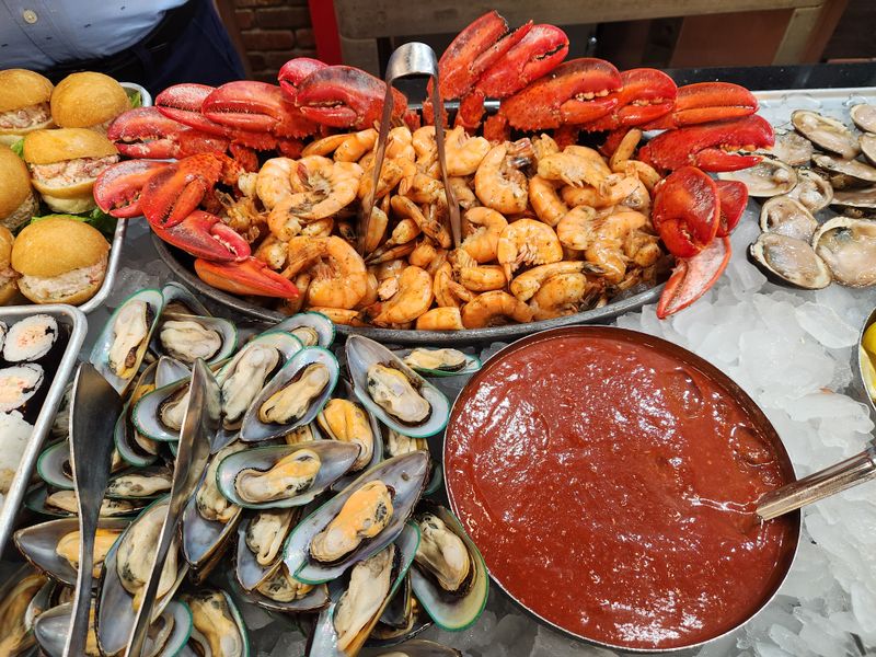 Boston Lobster Feast: A Must-Visit Destination