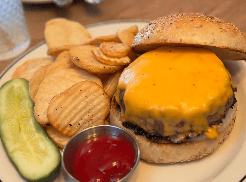 Pairings That Let The Burger Shine