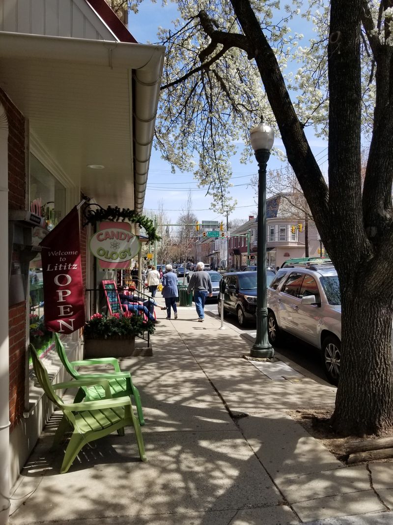 Walkable Downtown That Feels Effortlessly Peaceful