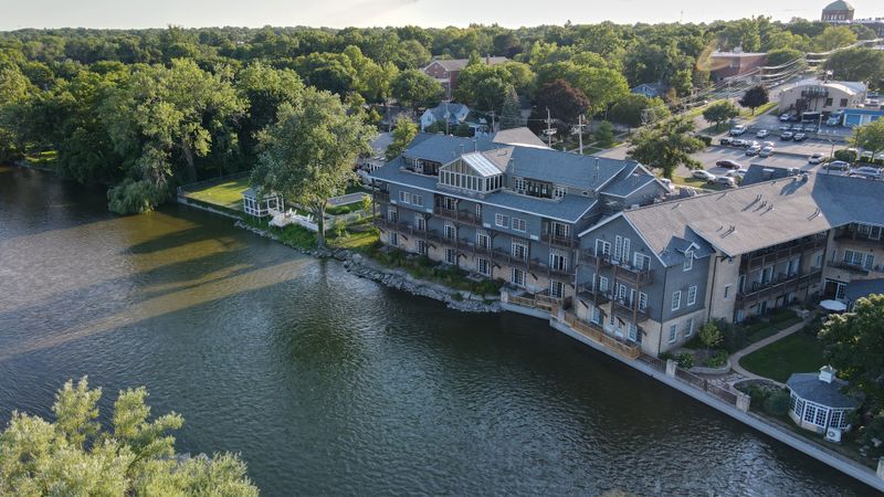 Retire In Comfort With Access To Excellent Healthcare