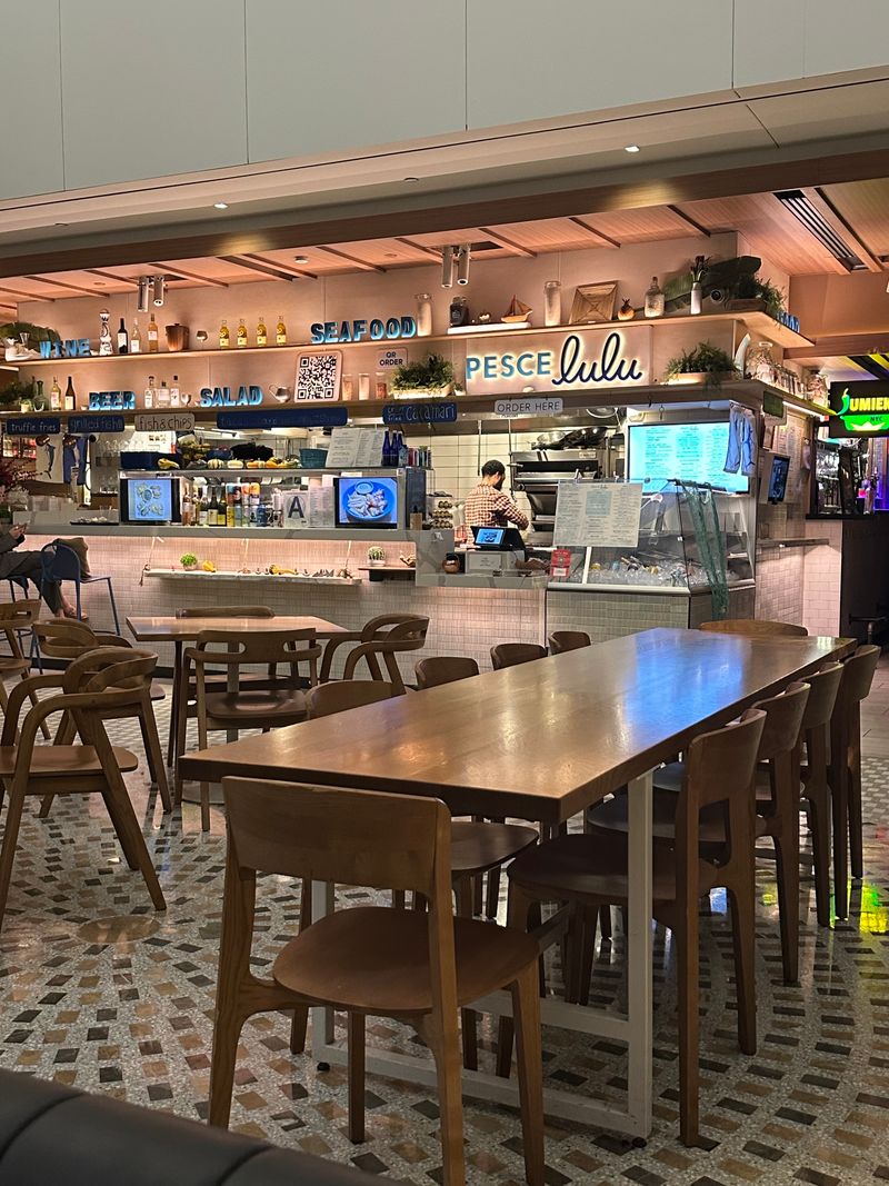 Pesce lulu Seafood Kitchen NYC