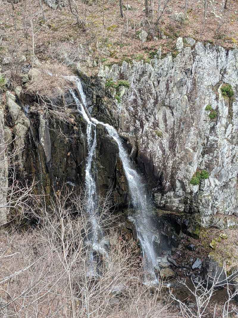 Overall Run Falls (Shenandoah National Park)