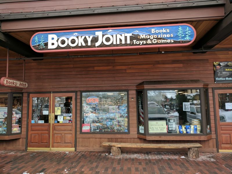 Booky Joint (Mammoth Lakes)