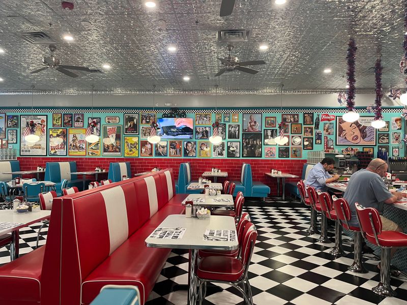 60's Cafe & Diner