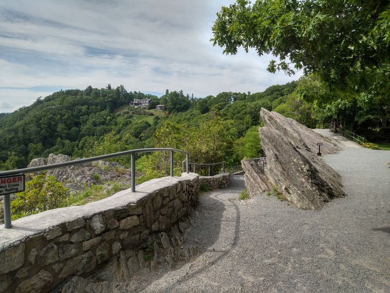 Easy Scenic Walks Without Needing A Long Hike