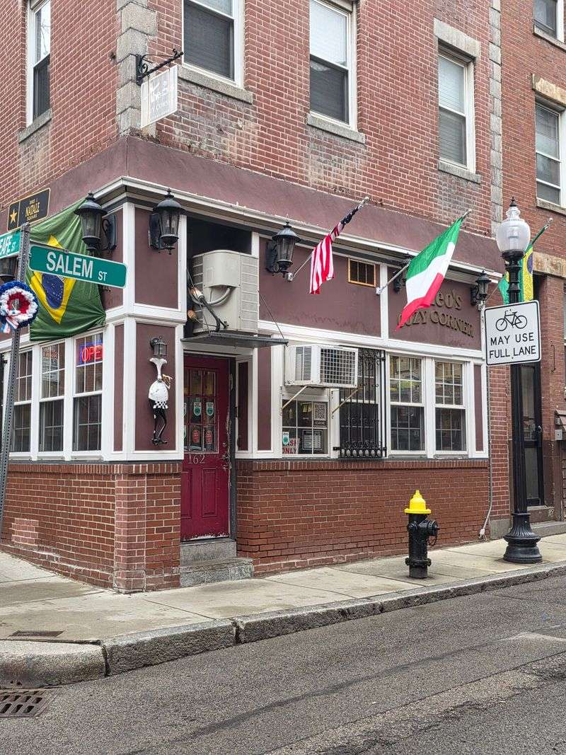 Theo's Cozy Corner (Boston)